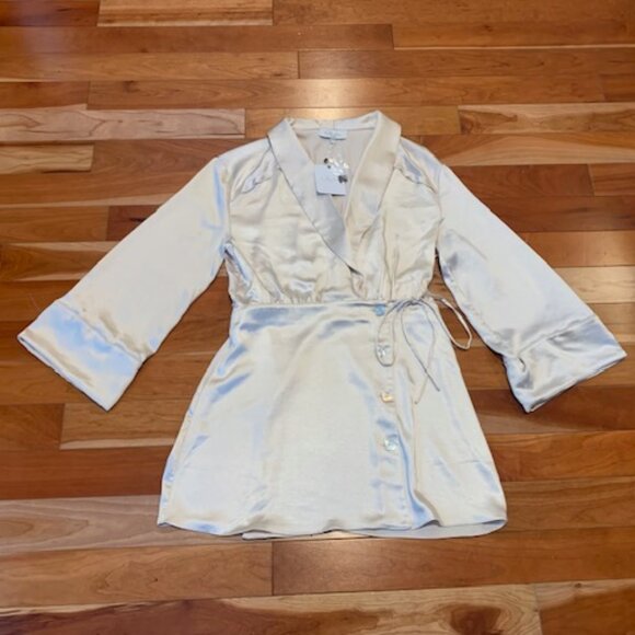 L'Academie Avena Long Sleeve Satin Wrap Mini Dress Ivory - Women's Large - Picture 1 of 15